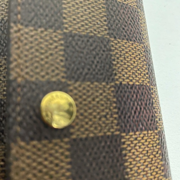 Louis Vuitton Damier Ebene Wallet - Picture 6 of 8
